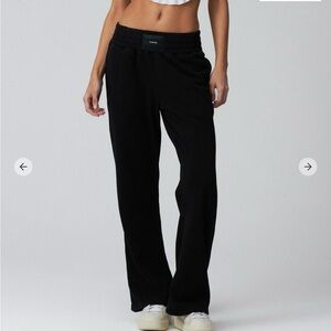 Talentless wide Leg Boxing Pants- women’s black NWT